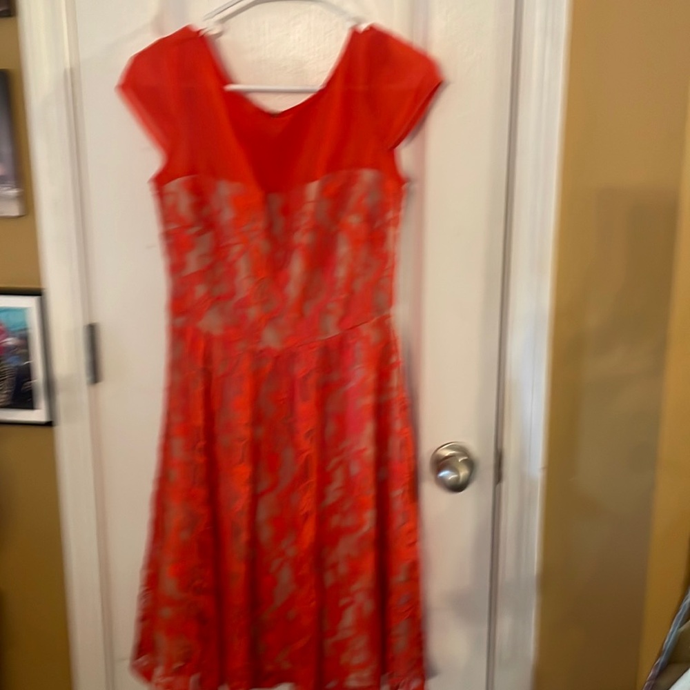 danny and Nicole size 4 cocktail style dress